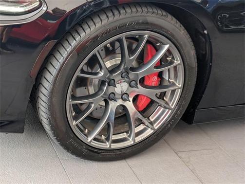 2016 Dodge Charger SRT 392