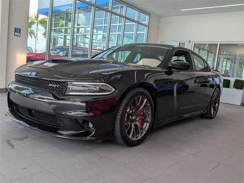 2016 Dodge Charger SRT 392