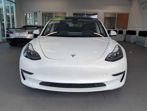 2023 Tesla Model 3 Base