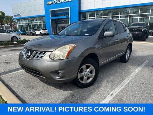 Platinum Graphite Metallic 2013 Nissan Rogue S
