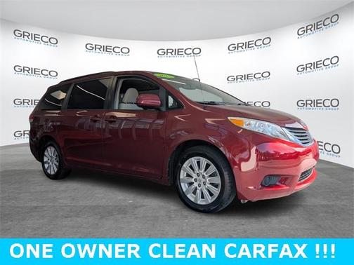 2013 Toyota Sienna LE