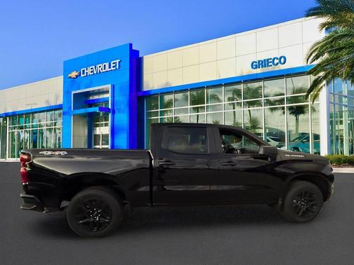 Black 2026 Chevrolet Silverado 1500 Custom