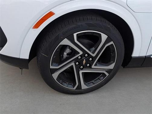 2026 Chevrolet Equinox EV LT 2