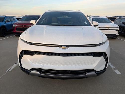 2026 Chevrolet Equinox EV LT 2