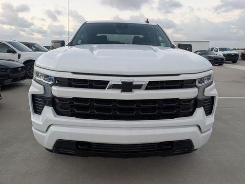 Summit White 2026 Chevrolet Silverado 1500 RST
