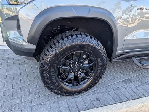 2025 Chevrolet Colorado ZR2