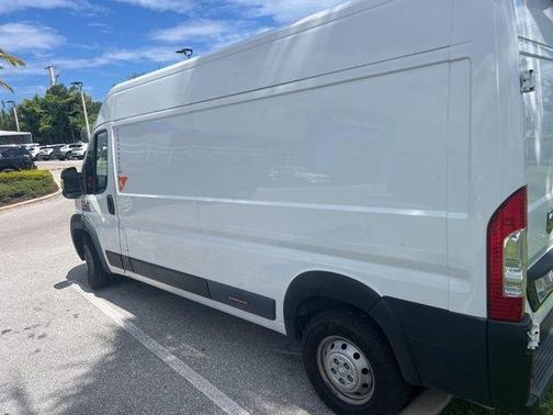 Bright White Clearcoat 2020 RAM ProMaster 2500 High Roof