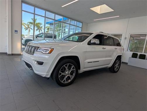 2020 Jeep Grand Cherokee Overland