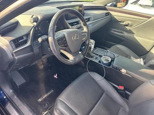 2021 Lexus ES 350 Base