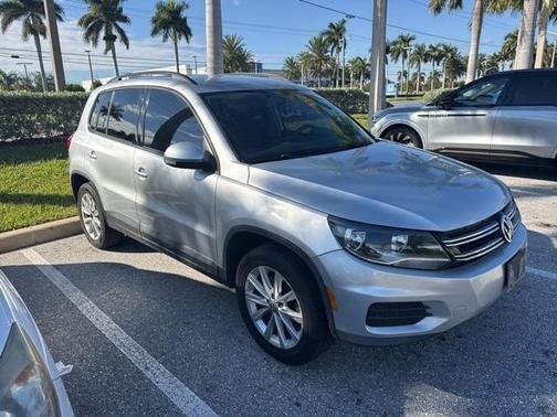 2015 Volkswagen Tiguan Auto SE