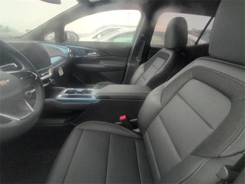 2026 Chevrolet Equinox EV LT 2