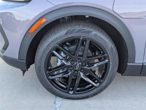 2026 Chevrolet Equinox EV LT 2