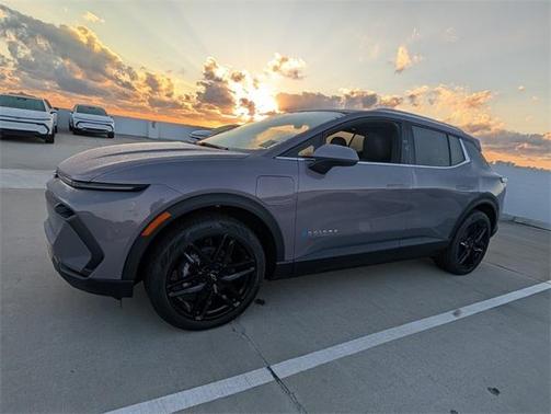 2026 Chevrolet Equinox EV LT 2