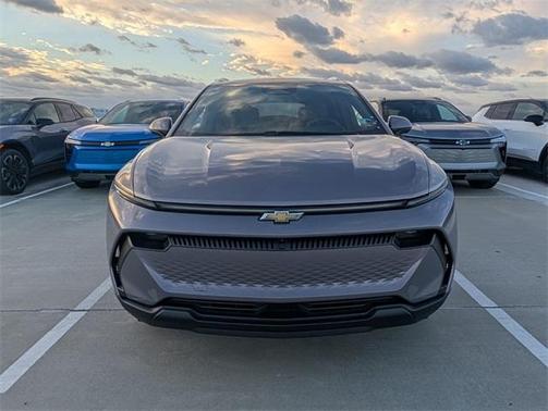 2026 Chevrolet Equinox EV LT 2