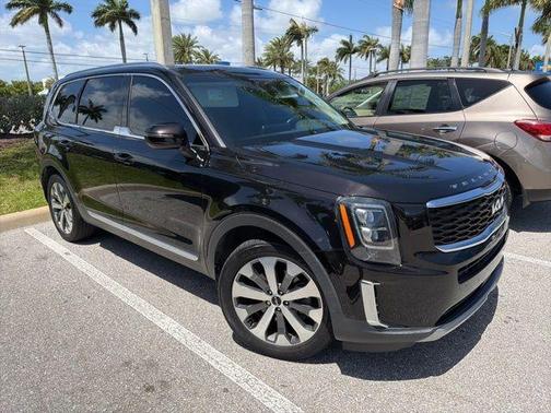 Black 2022 Kia Telluride EX