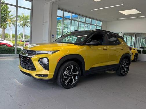 Nitro Yellow 2023 Chevrolet Trailblazer RS
