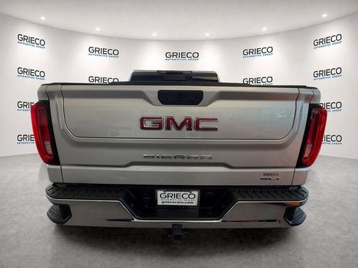 Quicksilver Metallic 2019 GMC Sierra 1500 SLT