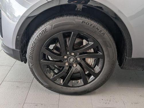 2020 Land Rover Discovery Landmark