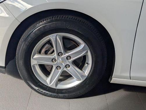 2022 Chevrolet Malibu 1LS