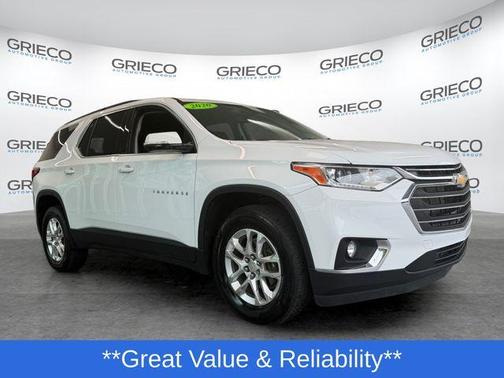 Summit White 2020 Chevrolet Traverse LT Cloth