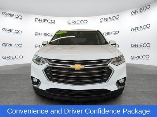 Summit White 2020 Chevrolet Traverse LT Cloth