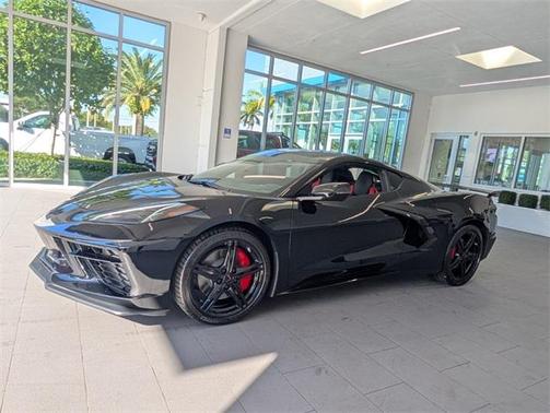 2026 Chevrolet Corvette Stingray w/2LT