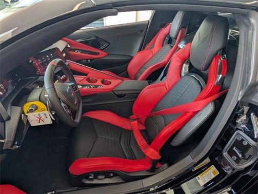 2026 Chevrolet Corvette Stingray w/2LT