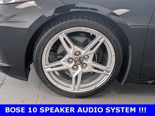 2022 Chevrolet Corvette Stingray w/1LT