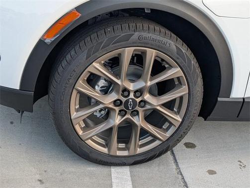 2026 Chevrolet Equinox EV LT 2