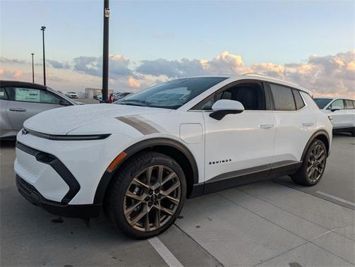 2026 Chevrolet Equinox EV LT 2