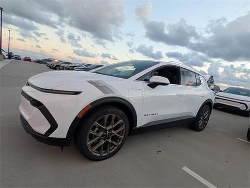 2026 Chevrolet Equinox EV LT 2