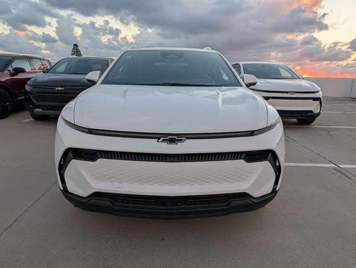 2026 Chevrolet Equinox EV LT 2