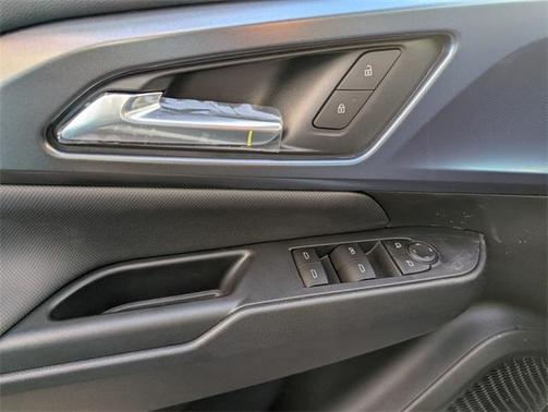 2026 Chevrolet Equinox EV LT 2