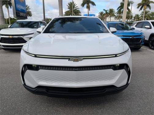 2026 Chevrolet Equinox EV LT 2