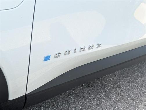 2026 Chevrolet Equinox EV LT 2