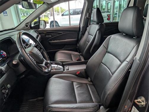2021 Honda Pilot Touring 7-Passenger