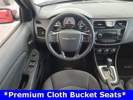 2013 Chrysler 200 LX