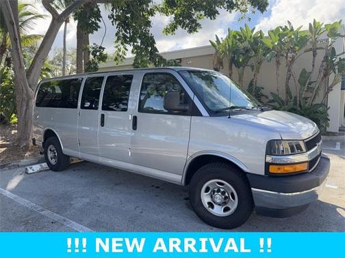 2020 Chevrolet Express 3500 LT
