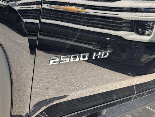 2025 Chevrolet Silverado 2500 Custom