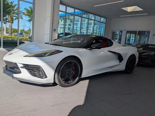 2020 Chevrolet Corvette Stingray w/3LT