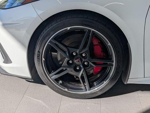 2020 Chevrolet Corvette Stingray w/3LT