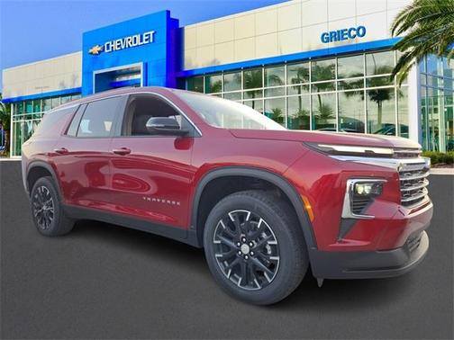 2025 Chevrolet Traverse LT