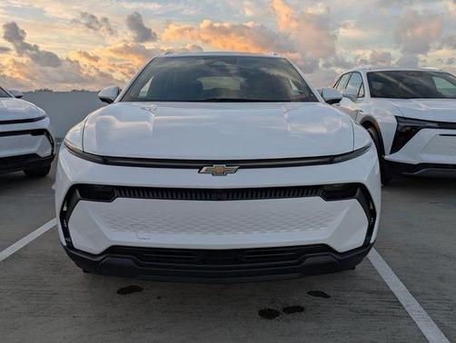 2026 Chevrolet Equinox EV LT 2