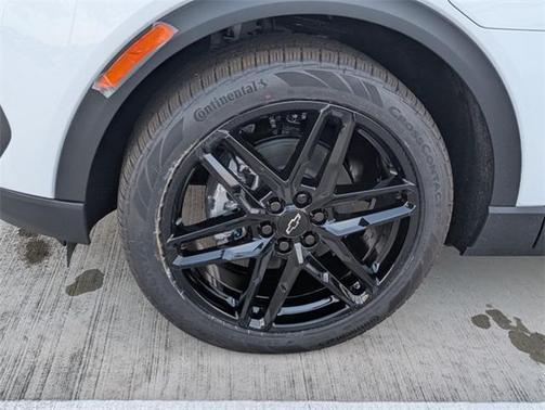 2026 Chevrolet Equinox EV LT 2