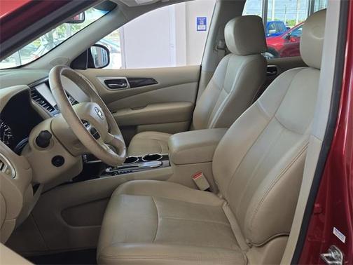 2014 Nissan Pathfinder Platinum