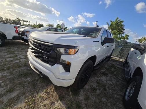 2025 Chevrolet Silverado 1500 Custom