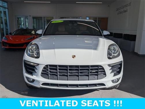 2017 Porsche Macan S