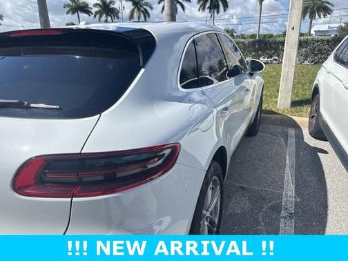 2017 Porsche Macan S