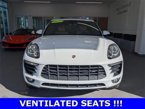 2017 Porsche Macan S