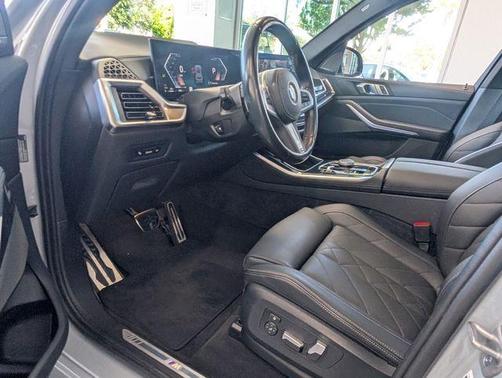 Brooklyn Gray Metallic 2024 BMW X5 sDrive40i
